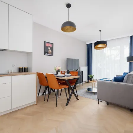 Klimatyzowane W Centrum Krakowa Z Parkingiem I Biurkiem By Renters Prestige Apartament *