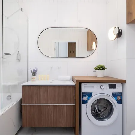 Apartamento Klimatyzowany W Centrum Krakowa Z Parkingiem I Biurkiem By Renters Prestige Cracóvia